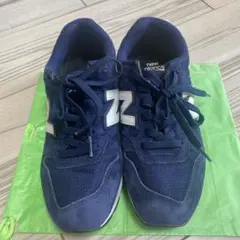 Item thumbnail for item d60cddc5-dbaa-4289-8b6f-90aa49ff2bcb