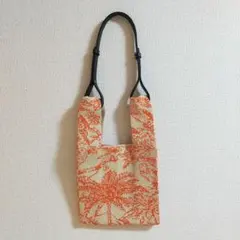 Item thumbnail for item 910f8fb8-27e5-4c24-8353-50b51bd5d72e