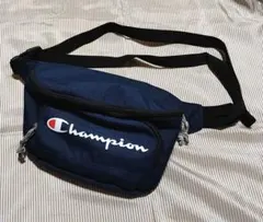 Champion ネイビー ボディバッグ