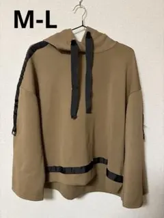 レディース フード付き ベージュパーカー M-L