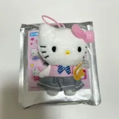 ハローキティ　シークレットマスコット　吹奏楽部　キーホルダー