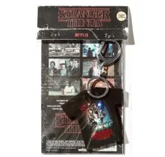 ストレンジャーシングス tシャツ weber Netflix ウィノナライダー 2025年最新】stranger things weberの人気アイテム - メルカリ