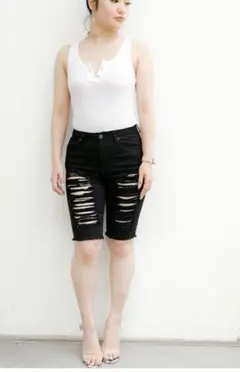 【新品】BABYSHOOP クラッシュハーフパンツ　Sのサムネイル
