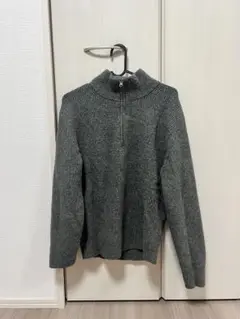 ⭐【美品】めちゃくちゃ使える！グレーのハーフジップニット/セーター⭐