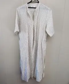 【新品未使用】ユニクロ シャツワンピース 白と黒のストライプ