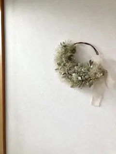 ナチュラルドライフラワー　スモークツリーとラムズイヤーのハーフリース