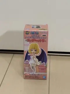 ワンピース　ワールドコレクタブルフィギュア(ステューシー)