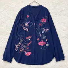 美品♡ Desigual ネイビー 長袖シャツ 花 蝶々 モチーフ レース Mのサムネイル