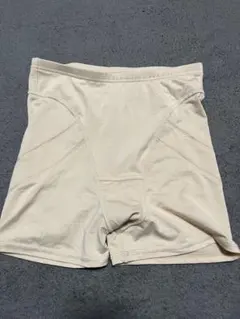 新品未使用　肌色　スパッツ　見せパン