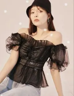 SNIDEL スナイデル ギャザーフリルオフショルブラウス ギンガムチェック