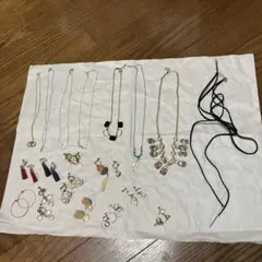 ネックレス・イヤリングセット