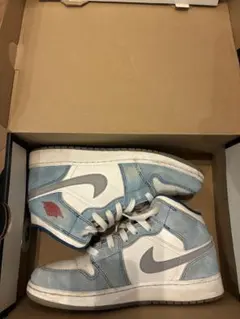 Nike Air Jordan1 mid ハイパーロイヤル 美品 箱付 NIKE AIR JORDAN 1 MID SE 