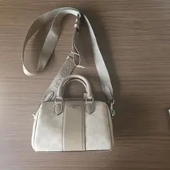 COACH ベージュ ショルダーバッグ　 　CW331 SVPWH