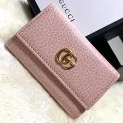 新品同様✨グッチ　6連キーケース　GGマーモント薄ピンクゴールド金具シボ革レザー