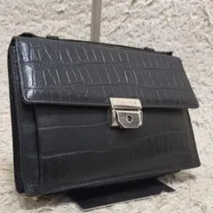 【美品】VERSACE クロコ型押し セカンドバッグ　黒　金具　メタル