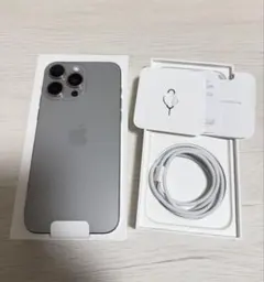 iPhone15promax 256GB SIMフリー美品！即日発送可！