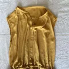 ships ロング丈ワンピース　カラシ色　ノースリーブ　ワンピース