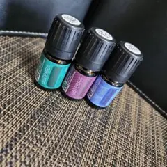 doTERRA ホリデートリオ エッセンシャルオイル 3本セット 5mlのサムネイル