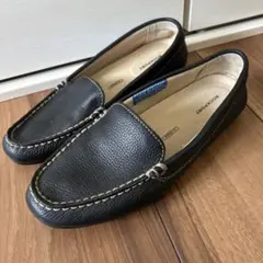 ROCKPORT ブラックレザー ローファーのサムネイル