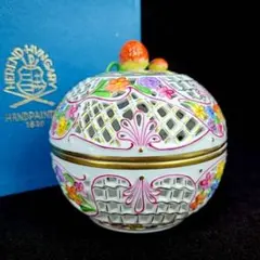 Item thumbnail for item 8a816d2b-f5b6-4fee-a25a-2124555d331d