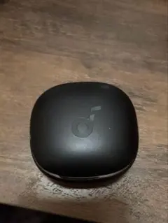 Soundcore liberty 4 (右耳のみジャンク品)