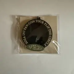 INI FLIP THE CIRCLE 缶バッジホルダー