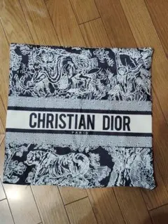 ノベルティ　クッションカバー　Dior