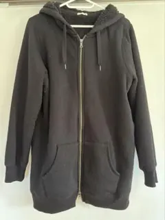 GU 裏ボア パーカー