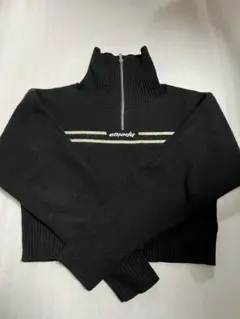 emoda ハイネック　ジッパー付き　ニット