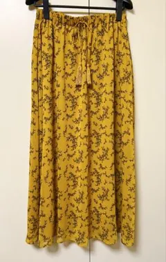 アズールバイマウジー　ロングスカート　Mサイズ