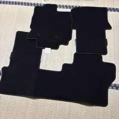 ダイハツ Tanto 純正フロアマット ブラック - メルカリ
