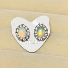 【700円OFF！】天然オパール×CZ 取り巻きピアス シルバー925刻印