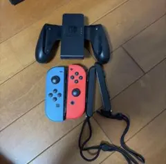 Switch ジョイコン 青と赤（ジョイコンのみジャンク品）その他付属品