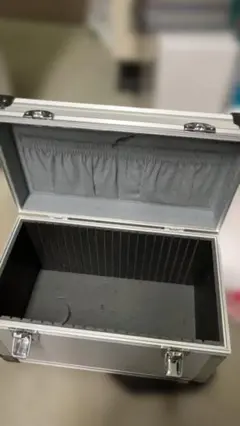 Item thumbnail for item eda3be1a-2bf7-4de2-a1b2-00e62864c123