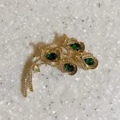 束ねた花のブローチ(緑) アンティーク ヴィンテージ 海外製品