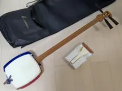 希少】津軽三味線 花梨 太棹 皮やぶれなし 銀河印 バチ付 - メルカリ