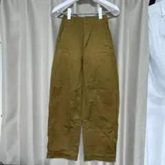 ユニクロ　ワイドパンツ　茶色　ブラウンのサムネイル