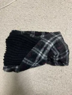 黒とチェック柄のスヌード マフラー ネックウォーマー