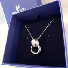 【美品】SWAROVSKI ダブルリングネックレス