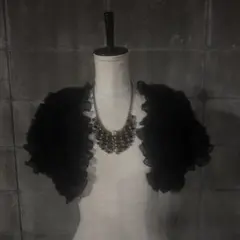 消えきらなかった装飾 choker scarf - メルカリ