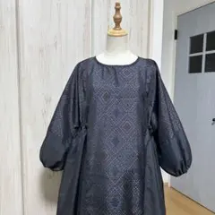 着物リメイク 2種類の大島紬から脇ギャザーのゆったりワンピース(LL)