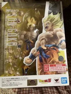 ドラゴンボール　伝説の超サイヤ人　フィギュアーツ　新品　送料込み