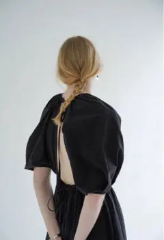 BACK SCHOEN GATHER ONE PIECE CLANE風