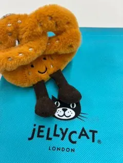 jellycat プレッツェルpretzel ぬいぐるみキーホルダー - メルカリ