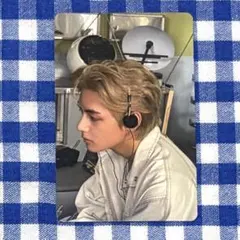 公式 BTS テテ layover JPFC ラキドロ トレカ☆