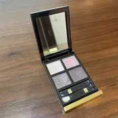 トムフォード　アイカラークォード　12セダクティブローズ