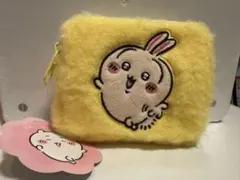 ちいかわ　ふわふわミニポーチ　うさぎ