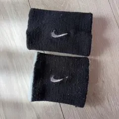 【最終値下】ナイキ　リストバンド
