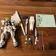 ガンプラ RG 1/144 νガンダム サザビー 2点セット ジャンク品 ガンプラ RG 1/144 νガンダム サザビー 2点セット ジャンク品