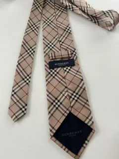 【タグ付き未使用】 バーバリー 高級シルクネクタイ 総柄（ホースロゴ） ブラウン タグ付き未使用】 バーバリー 高級シルクネクタイ 総柄
